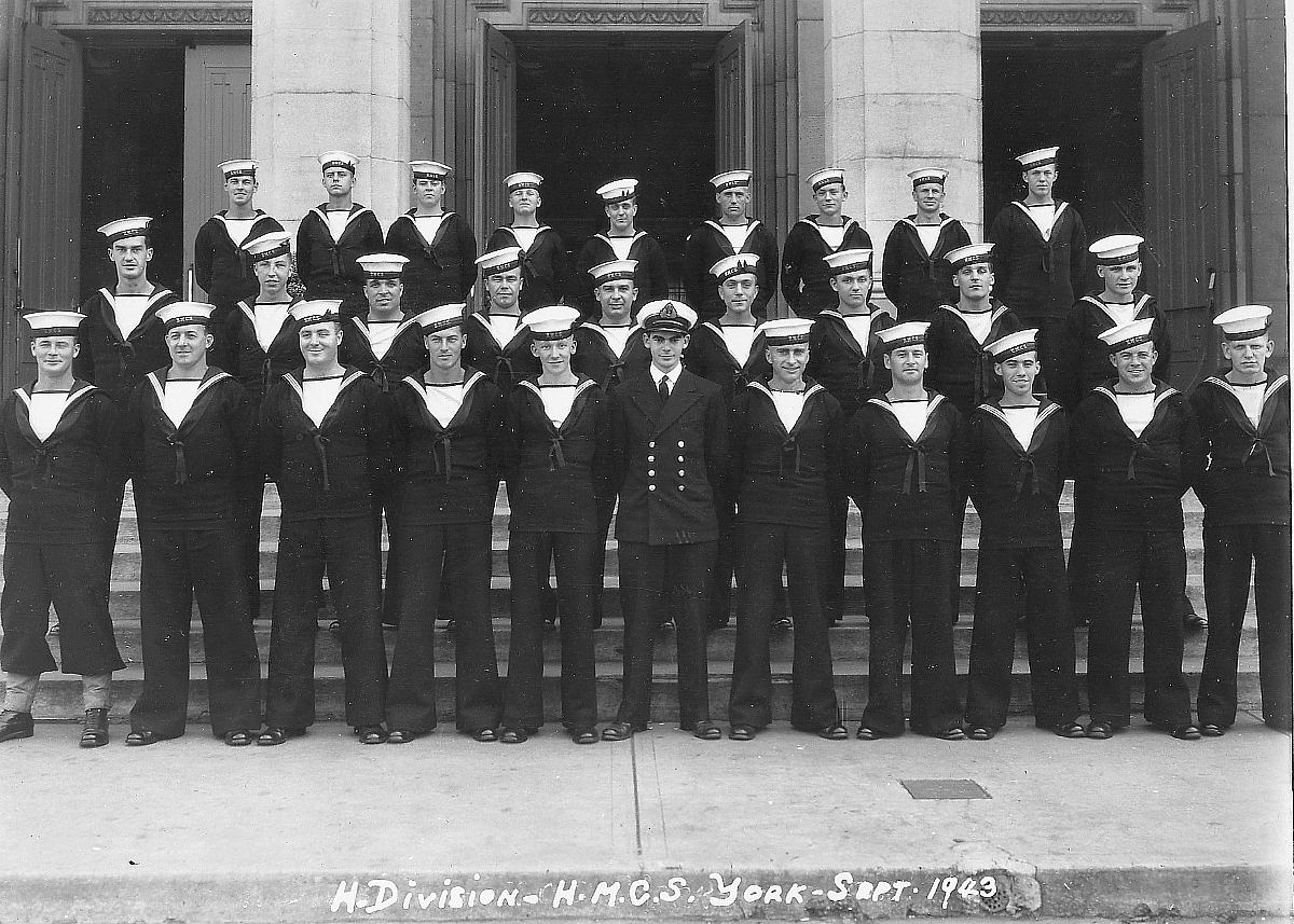 Royal Canadian Navy : HMCS York, 1943