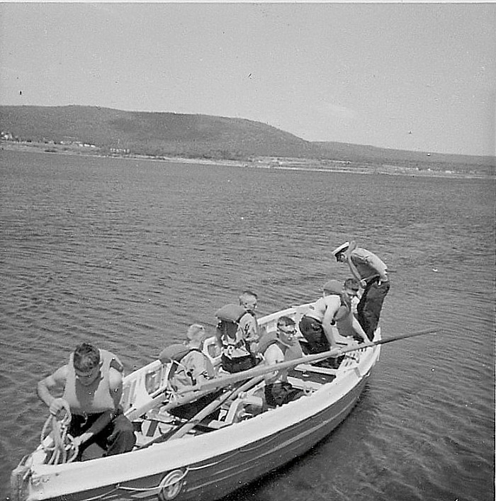 Royal Canadian Navy : HMCS Cornwallis, St. Laurent Division, 1967.