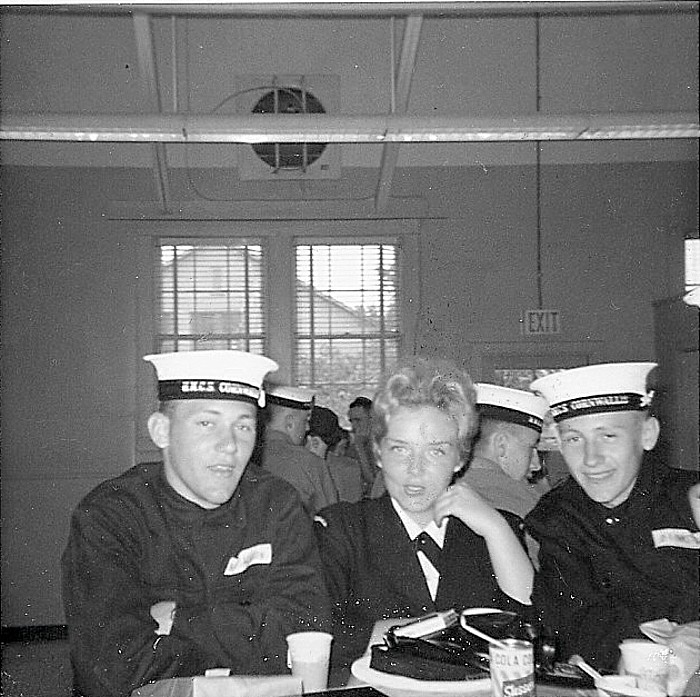 Royal Canadian Navy : HMCS Cornwallis, St. Laurent Division, 1967.