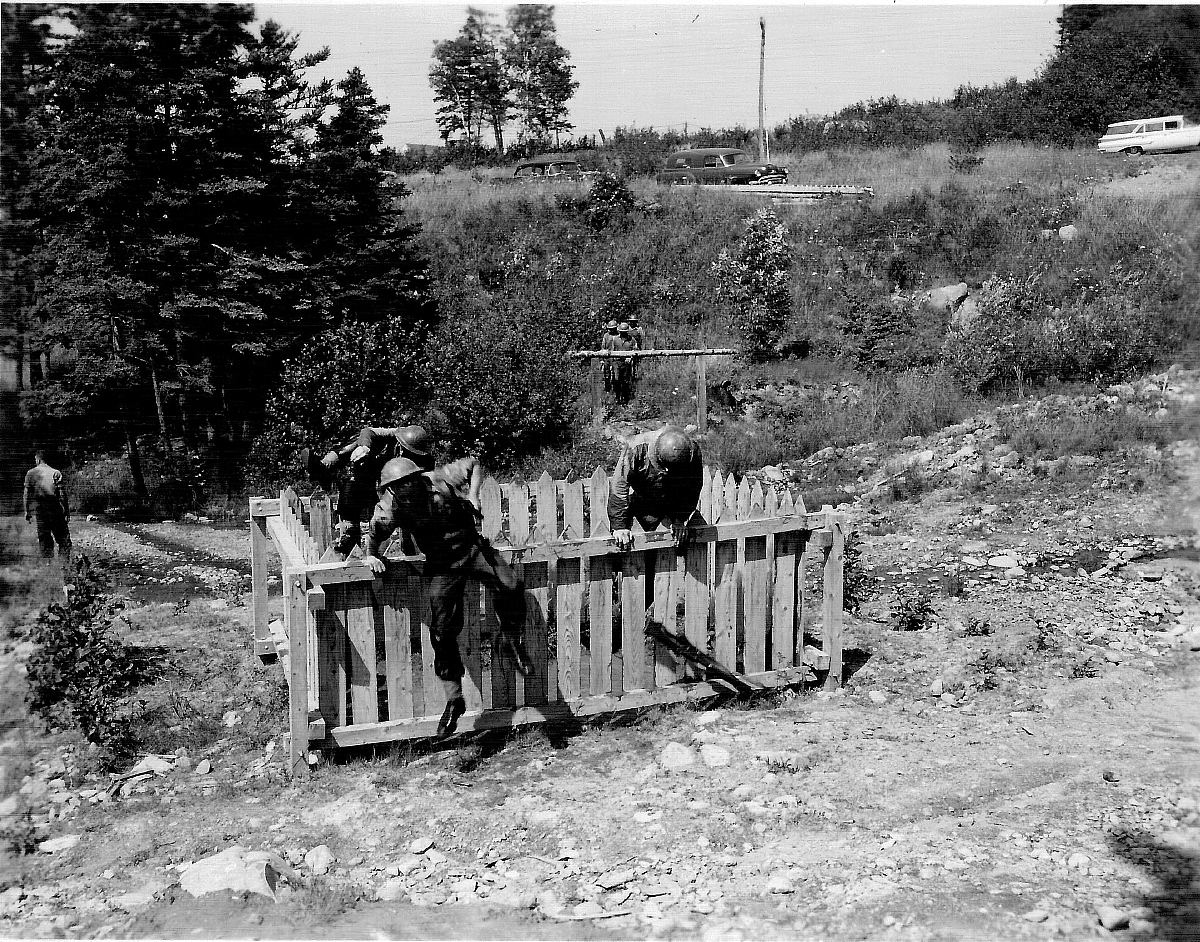 Royal Canadian Navy : HMCS Cornwallis, Assault Course, 1962