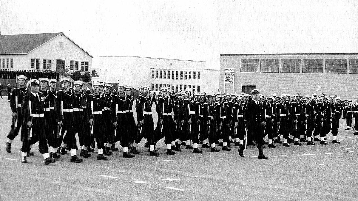 Royal Canadian Navy : HMCS Cornwallis, St Laurent 2/62 Division