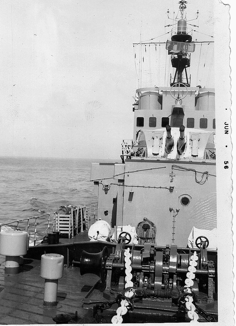 Royal Canadian Navy : Unknown ship, 1956