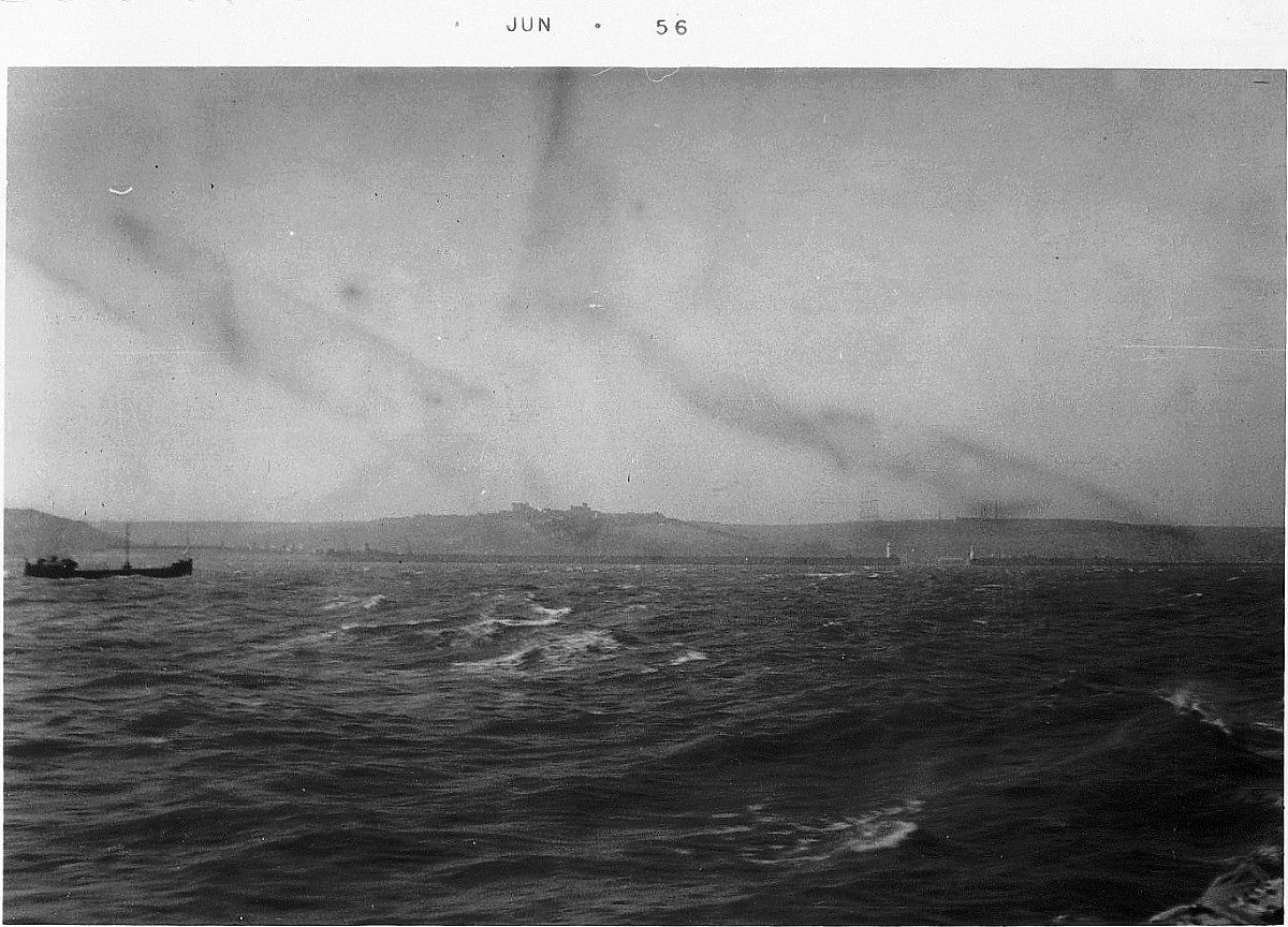 Royal Canadian Navy : Unknown ship, 1956