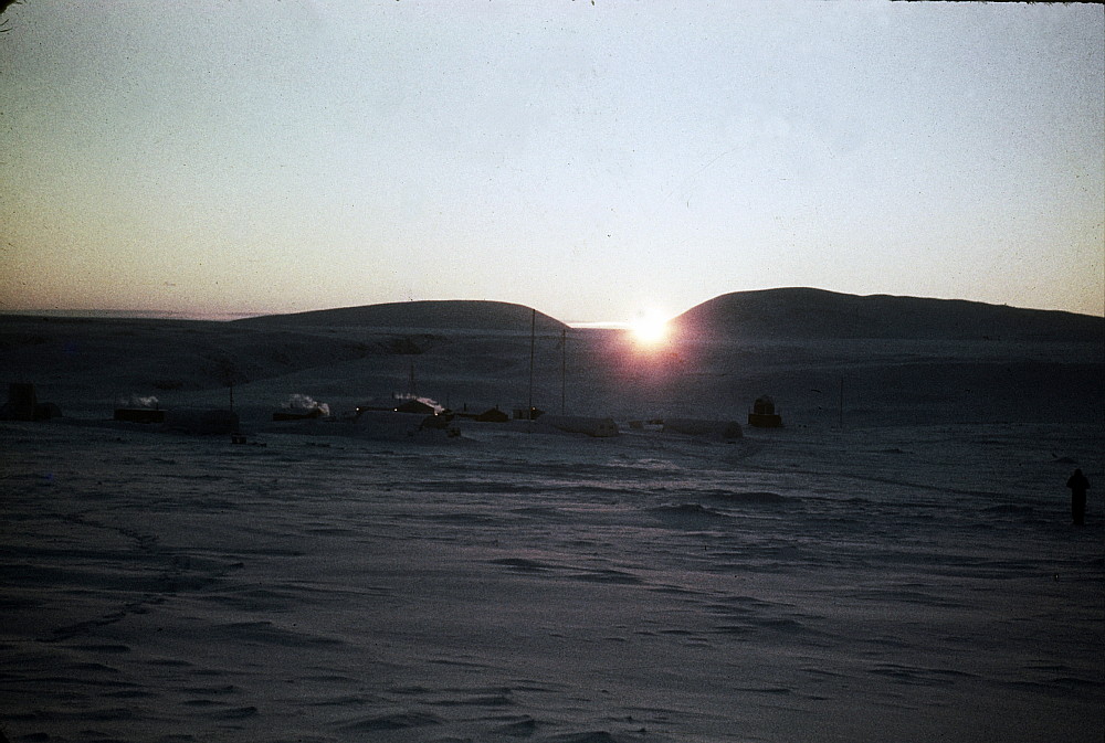 CFS Alert, 1957-1958