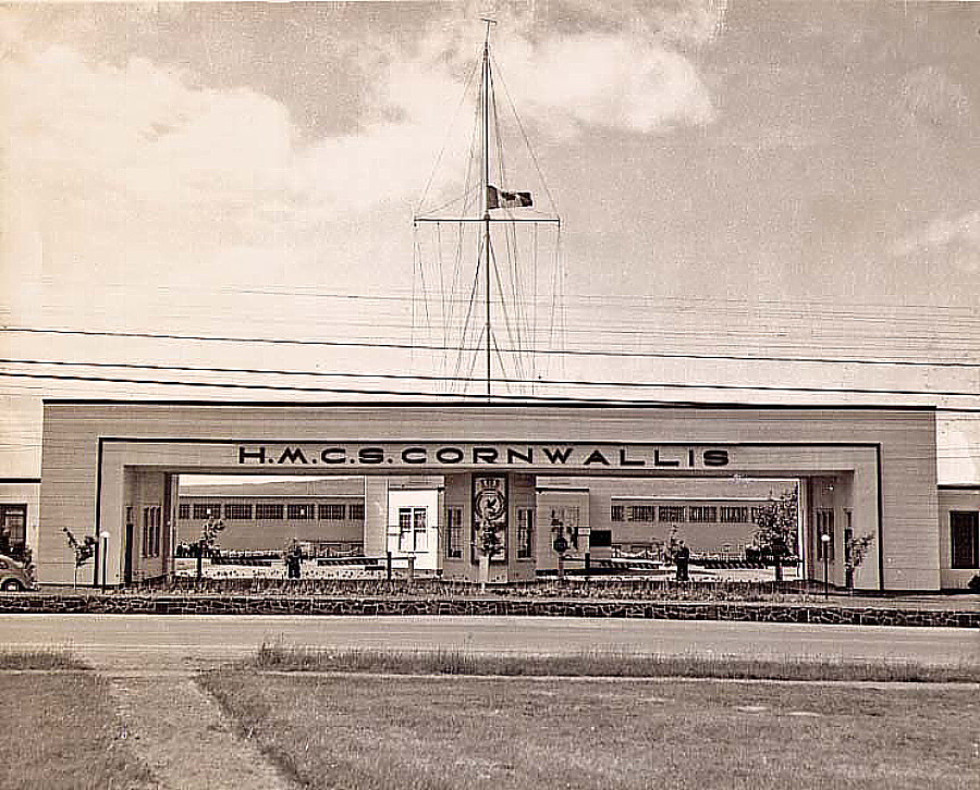 Royal Canadian Navy : HMCS Cornwallis, Main Gate, 1966.