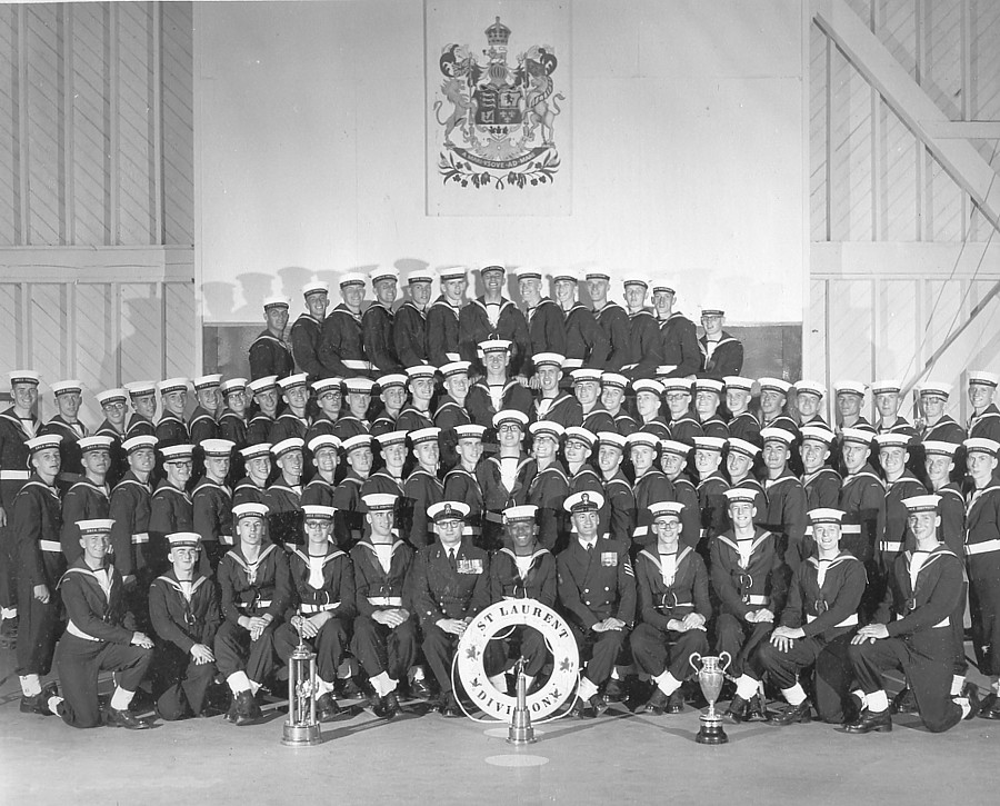 Royal Canadian Navy : HMCS Cornwallis.