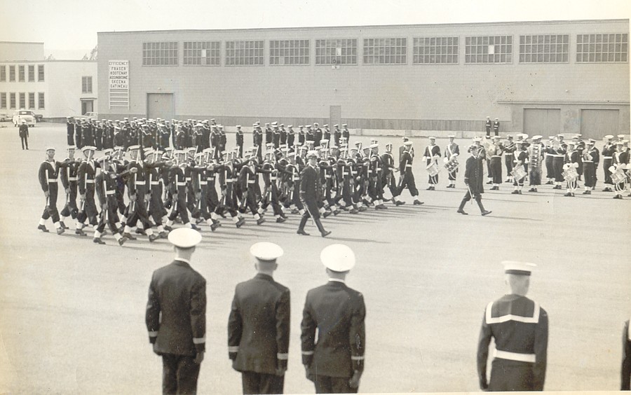 Royal Canadian Navy : HMCS Cornwallis.