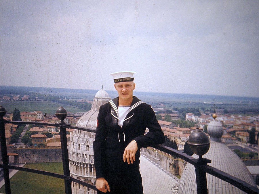 Royal Canadian Navy : Steen Heilbuth.