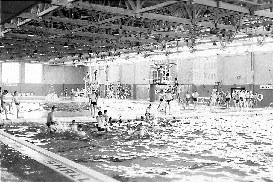 Royal Canadian Navy : HMCS Cornwallis, 1960/61