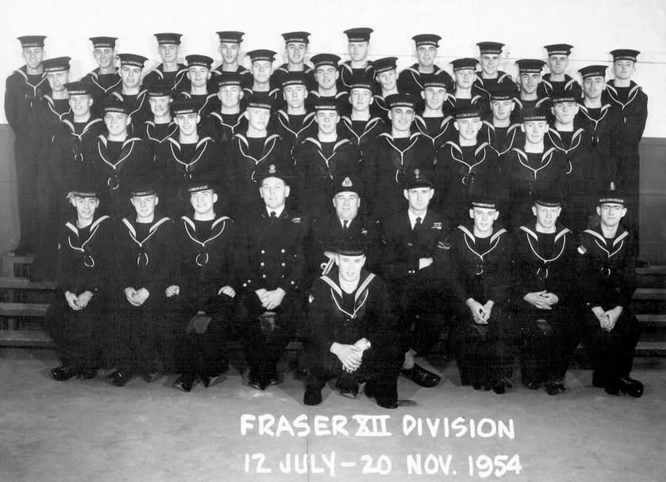 Royal Canadian Navy : HMCS Cornwallis, 1954