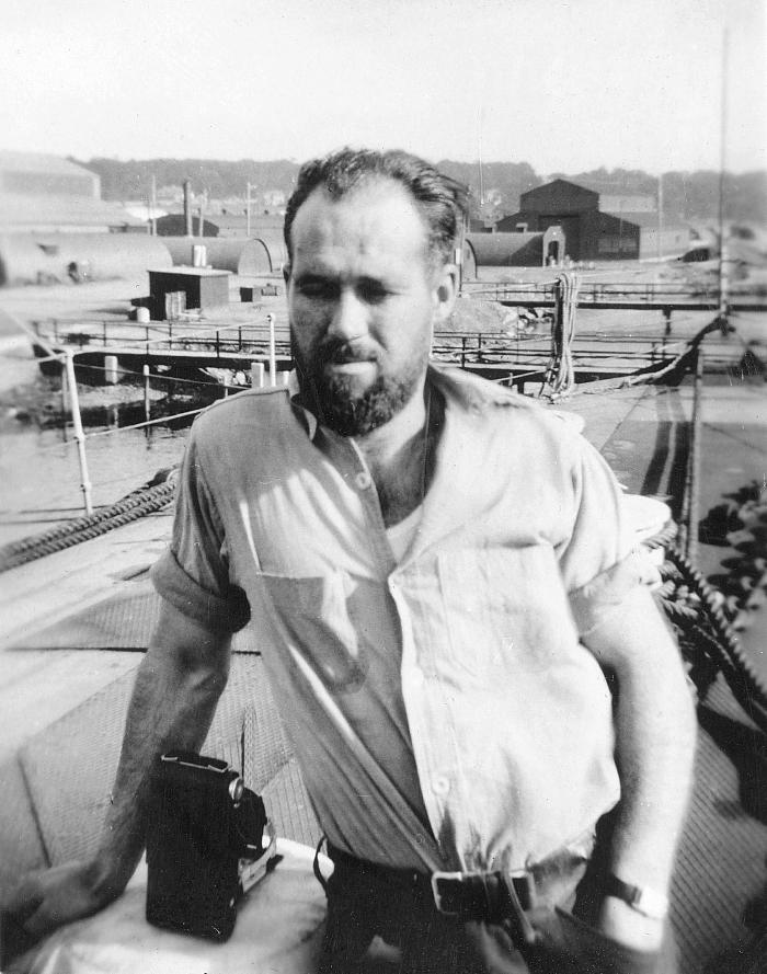Fred Hollands, unknown location