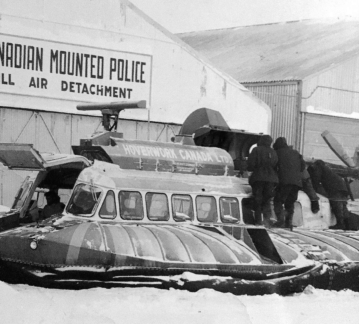 Royal Canadian Navy : Hovercraft, 1950's - 1960's