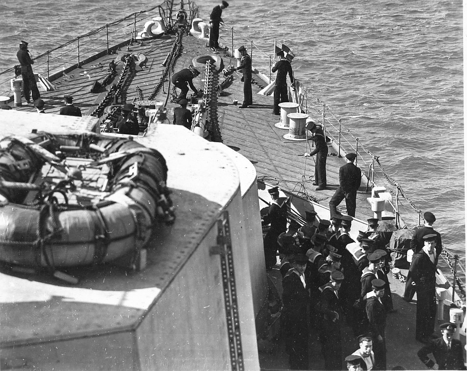 Royal Canadian Navy : HMCS Ontario, 1945.