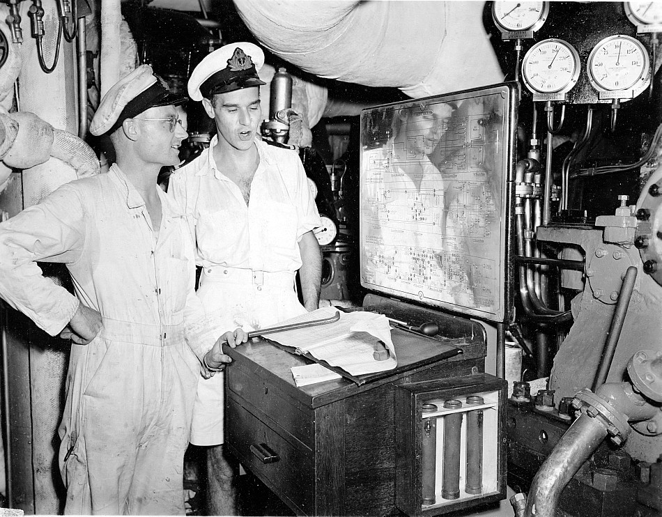 Royal Canadian Navy : HMCS Ontario, 1945.