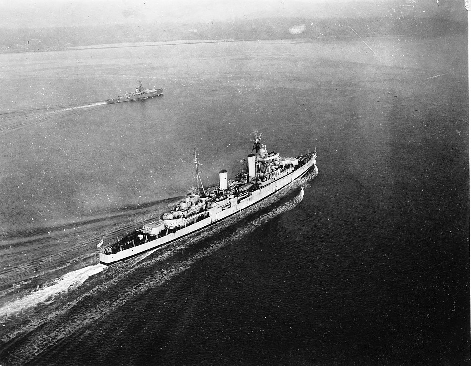 Royal Canadian Navy : HMCS Ontario, 1945.