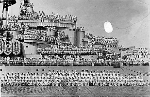 Full crew of HMCS Ontario