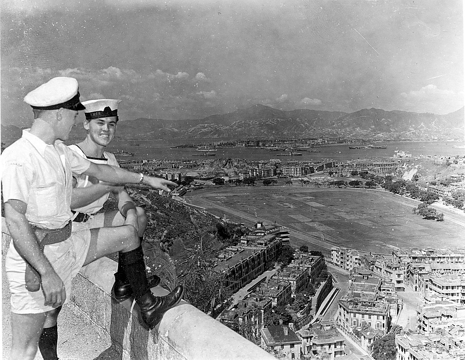 Royal Canadian Navy : HMCS Ontario in Hong Kong, 1945.