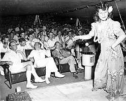 Hula dancers in Hawaii