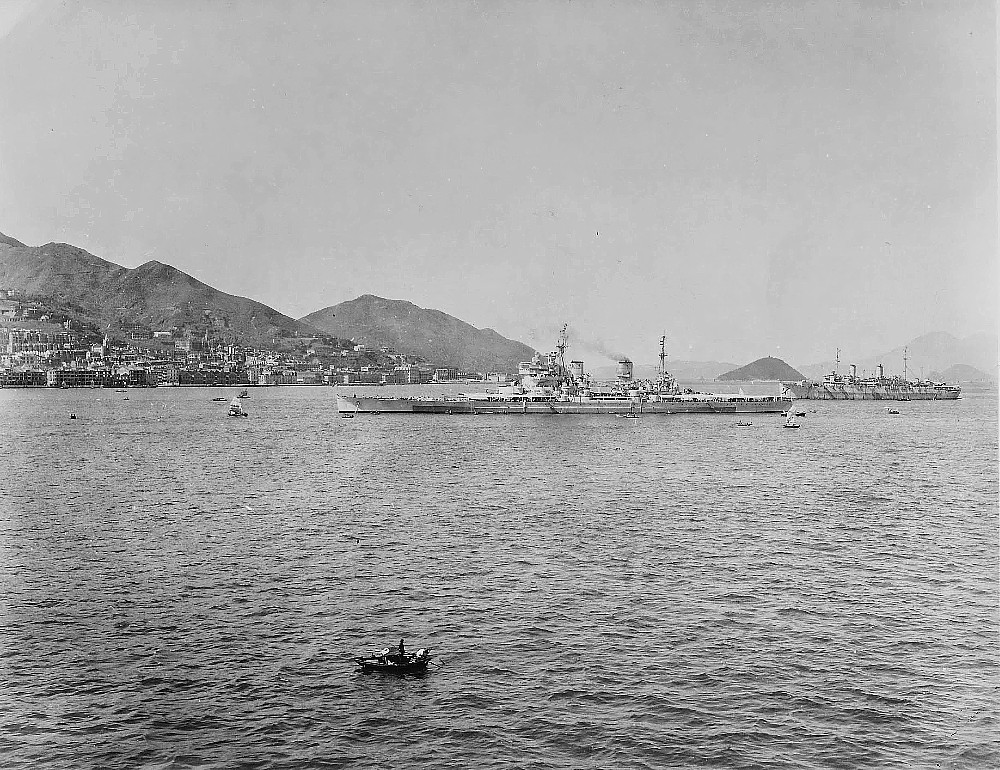 Royal Canadian Navy : HMCS Ontario in Hong Kong, 1945.