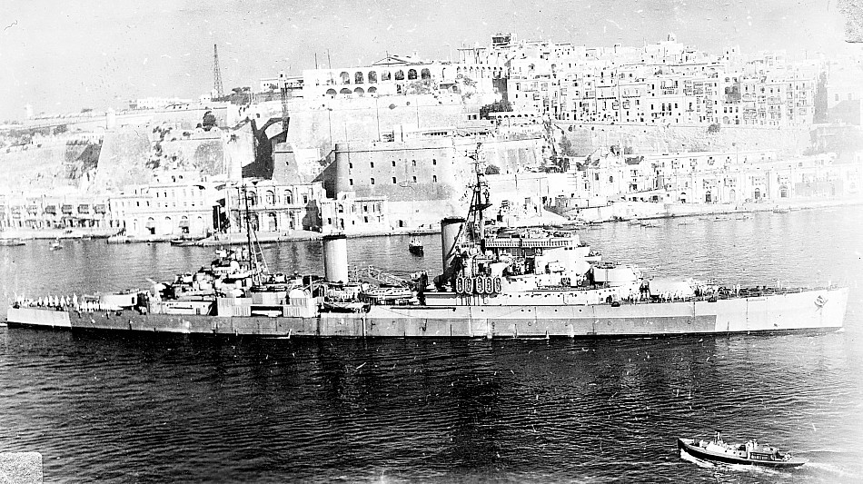 Royal Canadian Navy : HMCS Ontario, 1945.