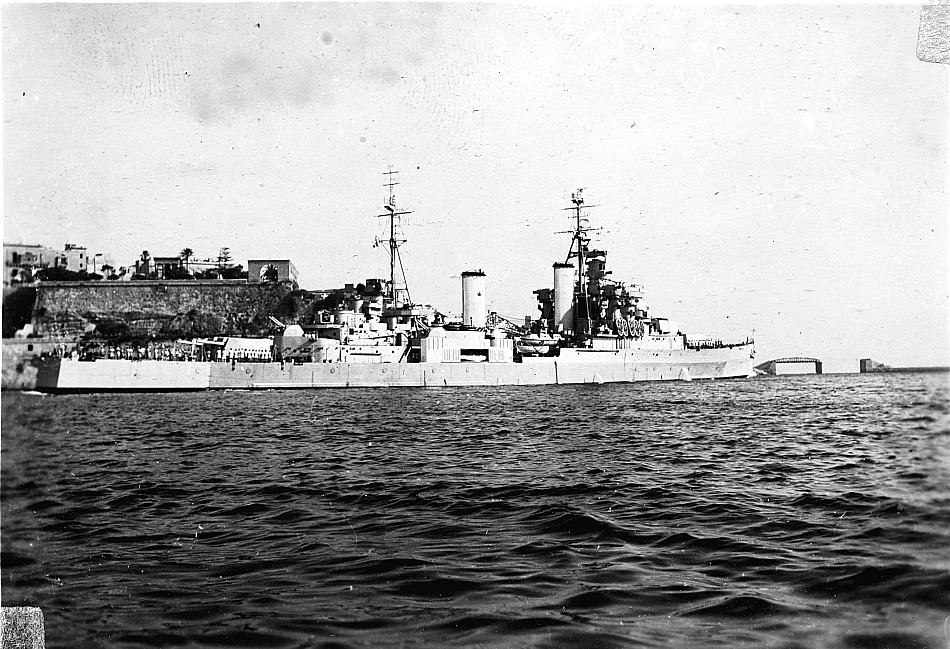 Royal Canadian Navy : HMCS Ontario, 1945.