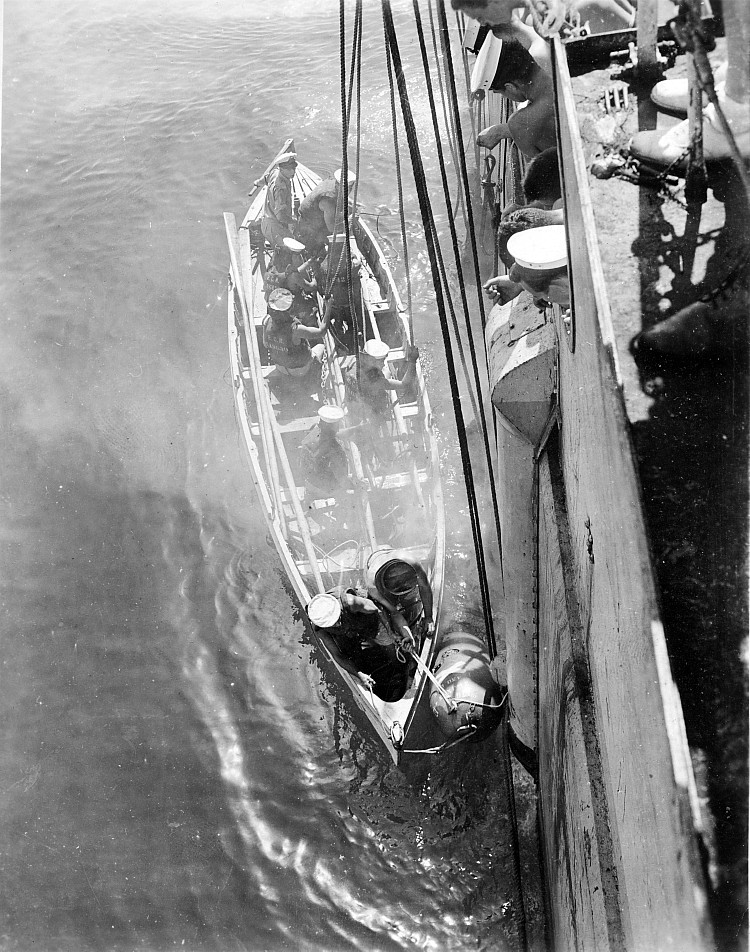 Royal Canadian Navy : HMCS Ontario, 1945.