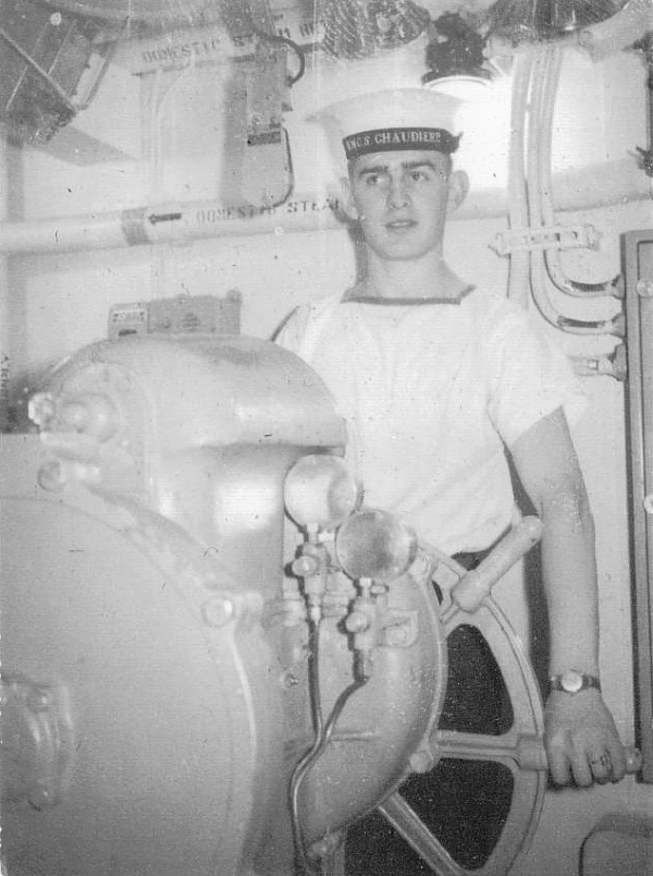 Royal Canadian Navy : HMCS Chaudiere, 1961.