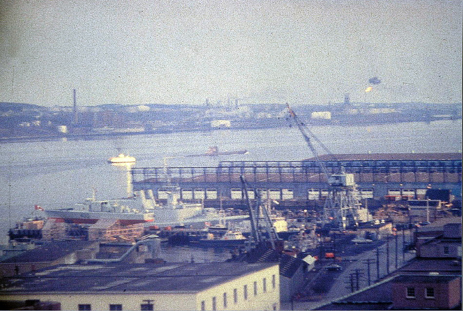 Royal Canadian Navy : HMC Dockyard, Halifax.