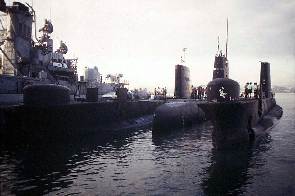 Royal Canadian Navy : HMCS Okanagan in San Juan, Puerto Rico.