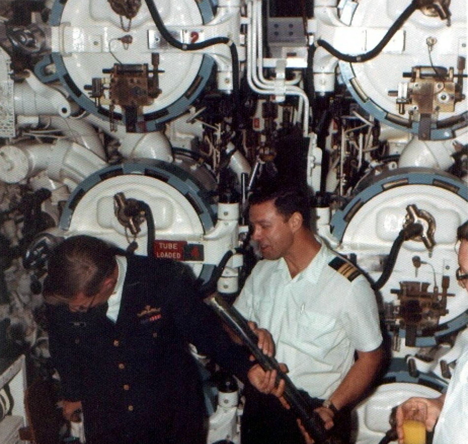 Royal Canadian Navy : HMCS Okanagan, Change of Commanding Officer, July, 1974.