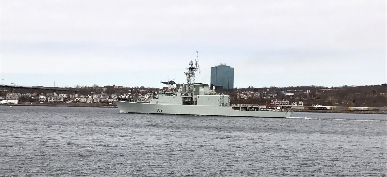 HMCS Athabaskan, Paying-Off Cruise.