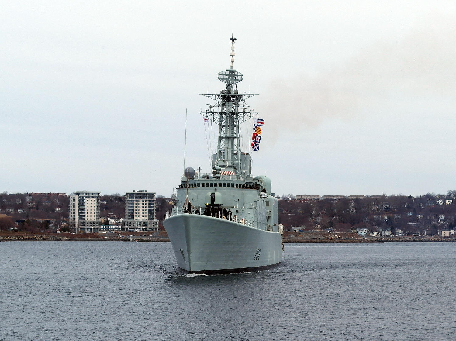 HMCS Athabaskan, Paying-Off Cruise.