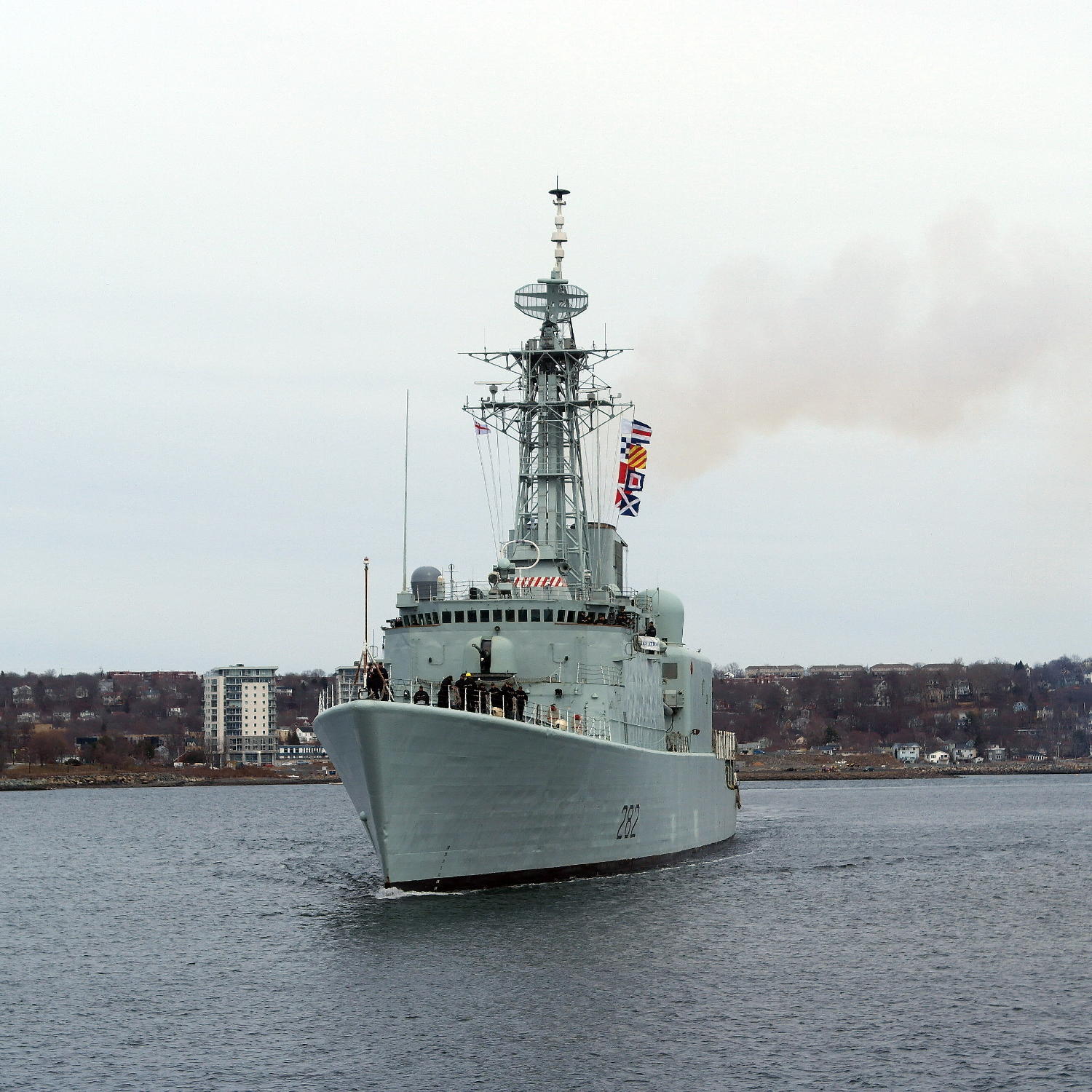 HMCS Athabaskan, Paying-Off Cruise.