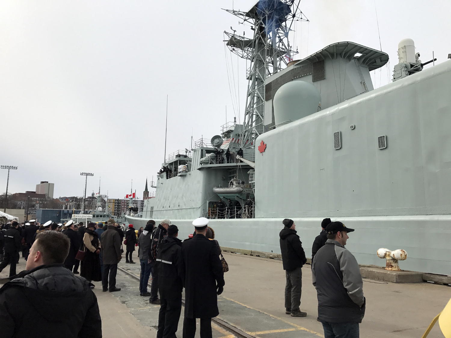 HMCS Athabaskan, Paying-Off Cruise.