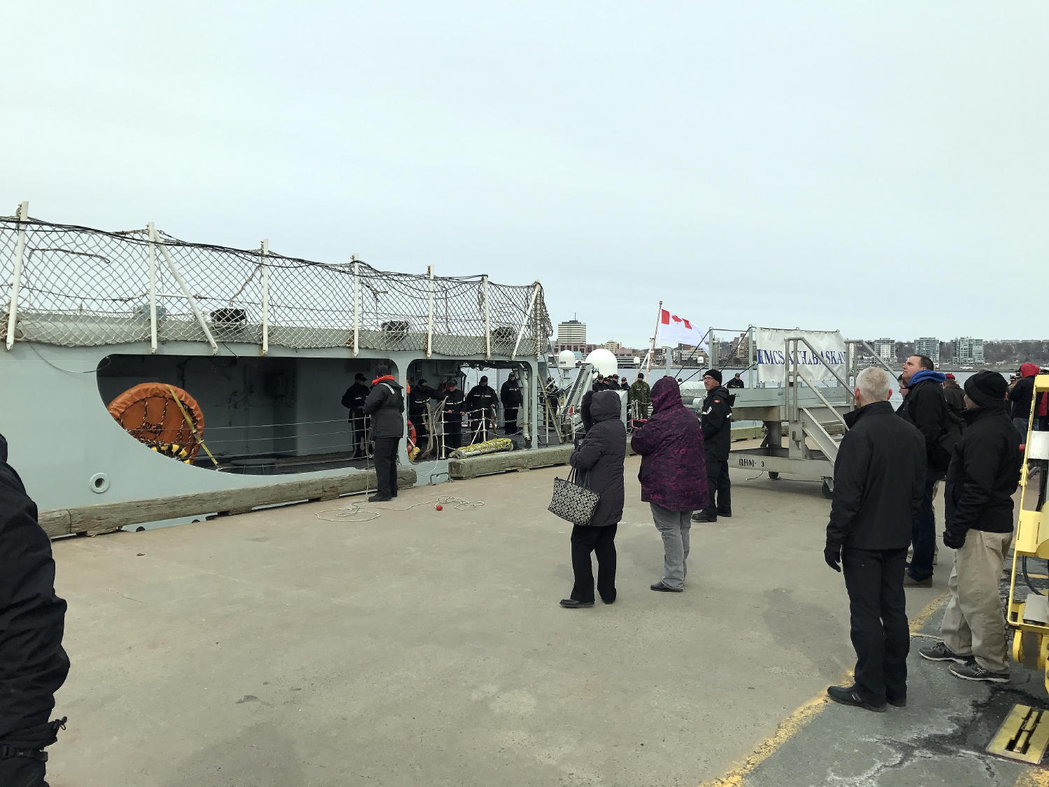 HMCS Athabaskan, Paying-Off Cruise.