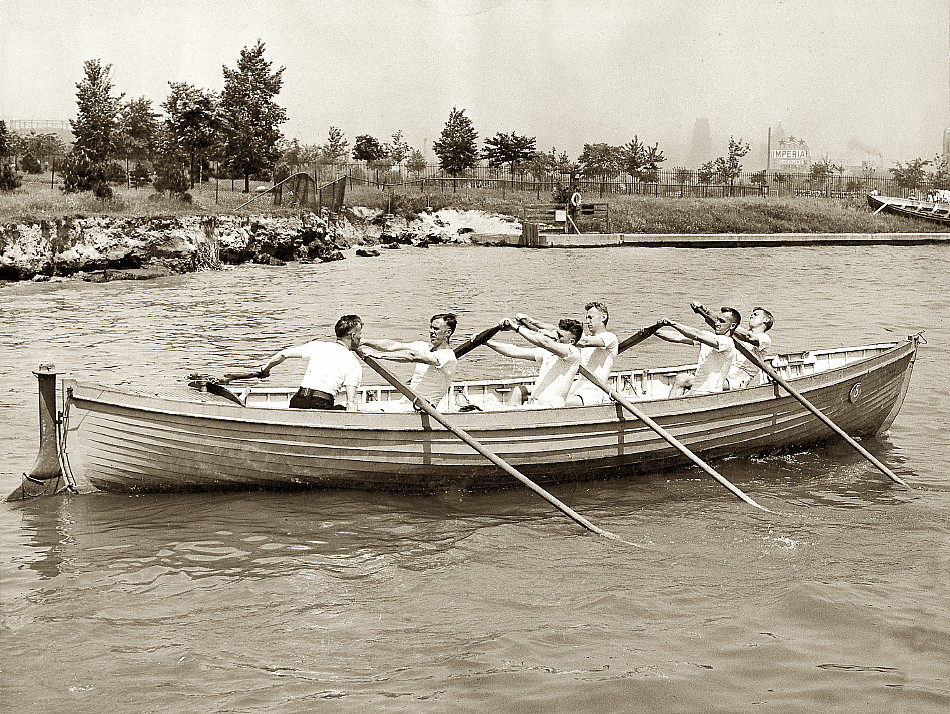 HMCS York, Whaler Crew