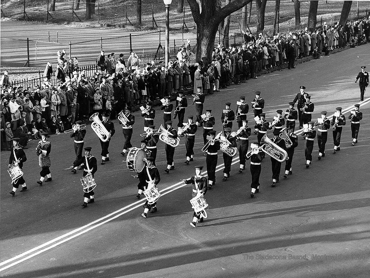 Royal Canadian Navy : HMCS Stadacona, 1954