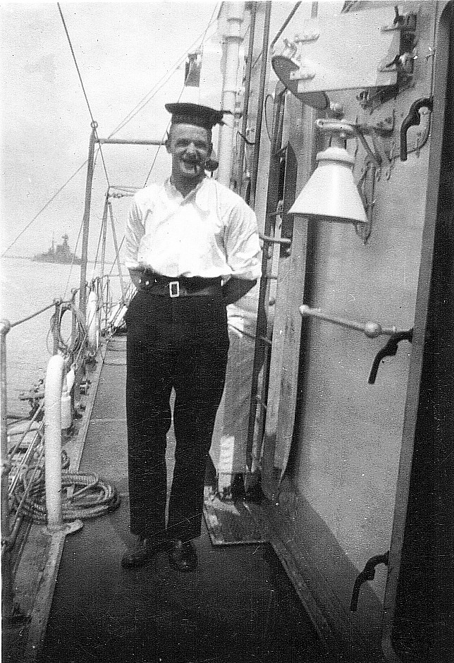 Royal Canadian Navy : Ernest Harold Massick.