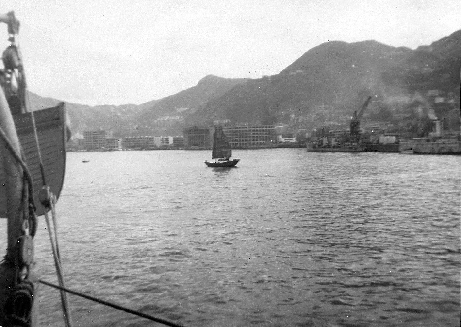 Royal Canadian Navy : HMCS Prince Robert.