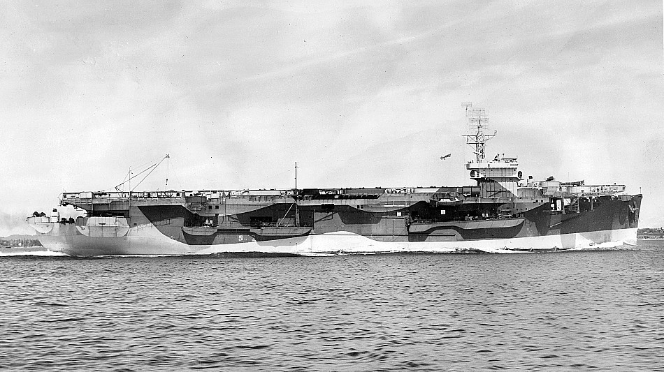 Royal Canadian Navy : Unknown ship.