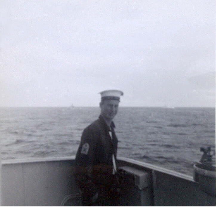 Royal Canadian Navy : HMCS Terra Nova, 1964.