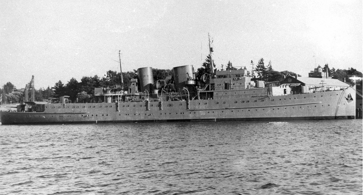 Royal Canadian Navy : HMCS Prince Robert