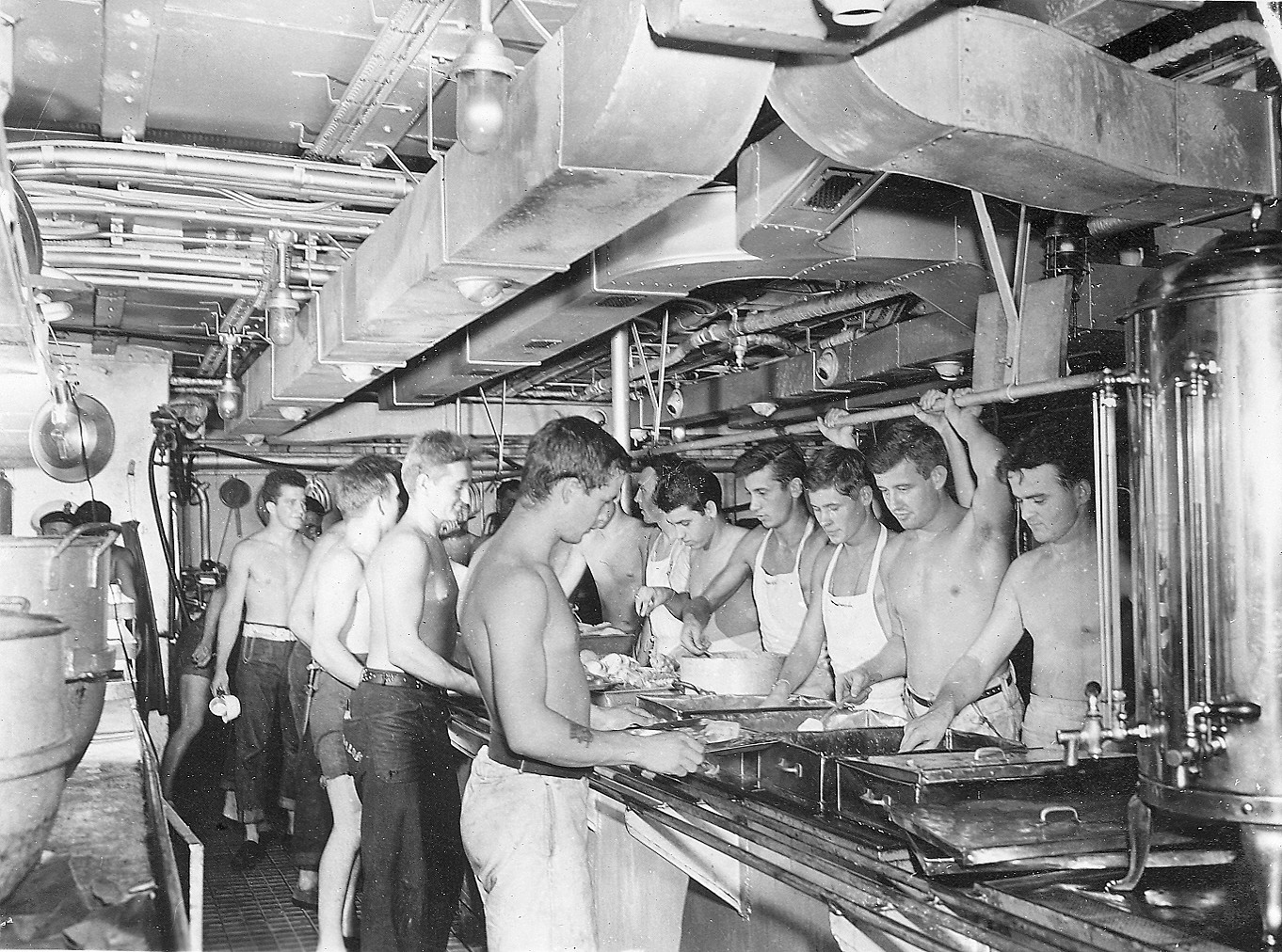 Royal Canadian Navy : HMCS Prince Robert