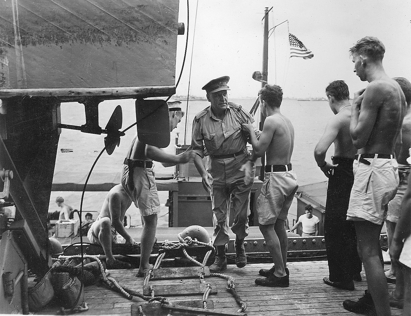 Royal Canadian Navy : HMCS Prince Robert