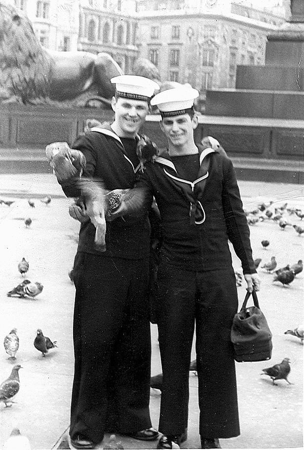 Royal Canadian Navy : Trafalgar Square