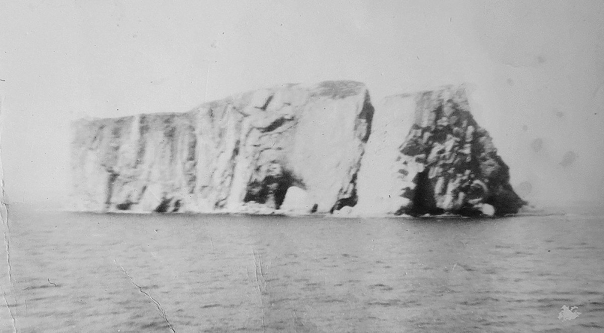 Royal Canadian Navy : Perc Rock and Gasp