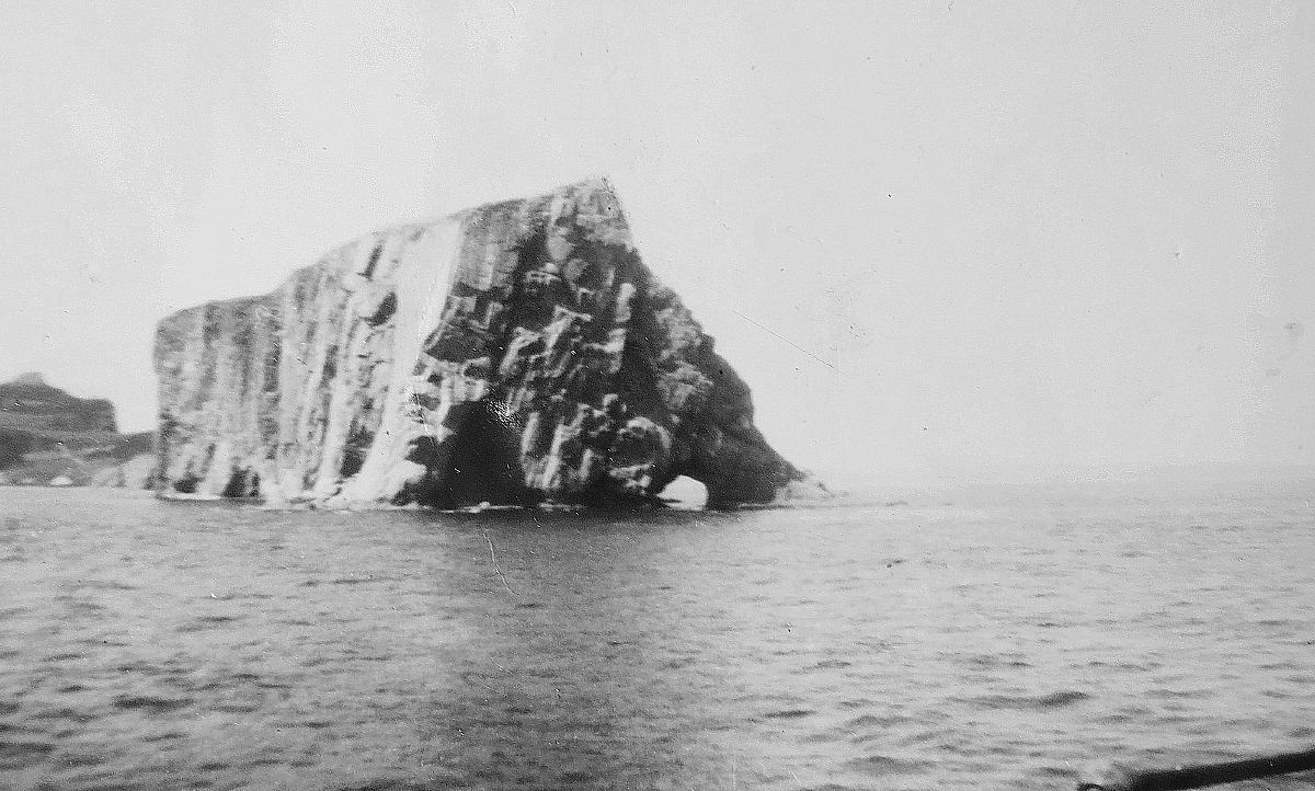 Royal Canadian Navy : Perc Rock and Gasp