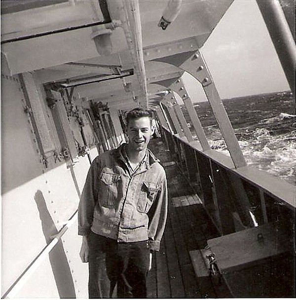 Royal Canadian Navy : HMCS Cape Breton, AB Grant Sinclair.