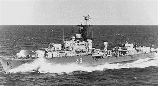 HMCS Huron, RCN photo.