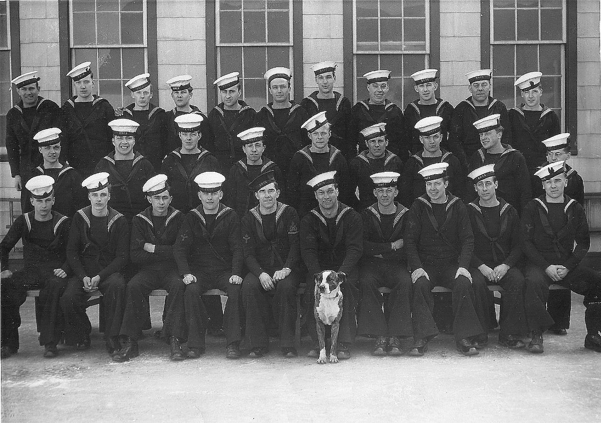 Royal Canadian Navy : HMCS Cornwallis, 1943